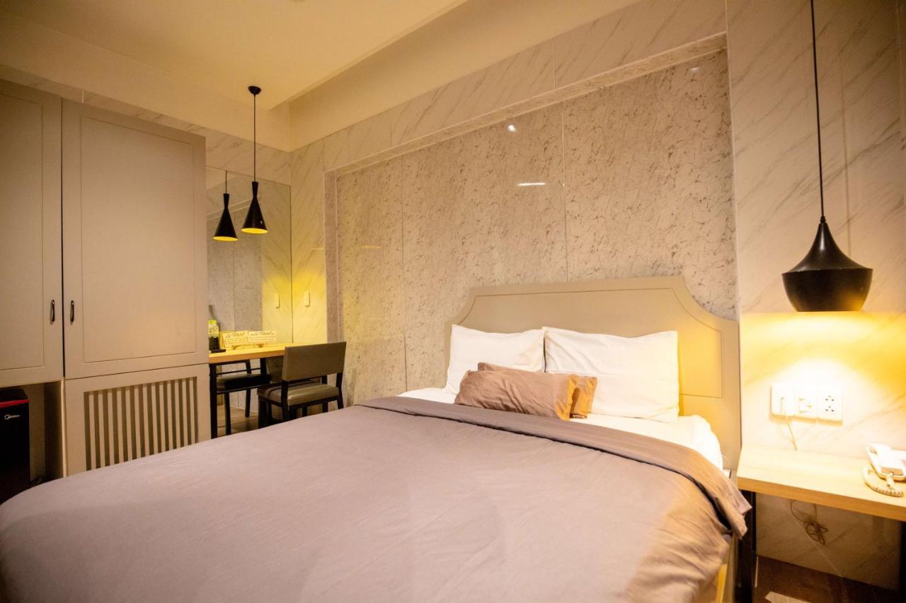 La Hotel Q10 Ho Si Minh-város Kültér fotó