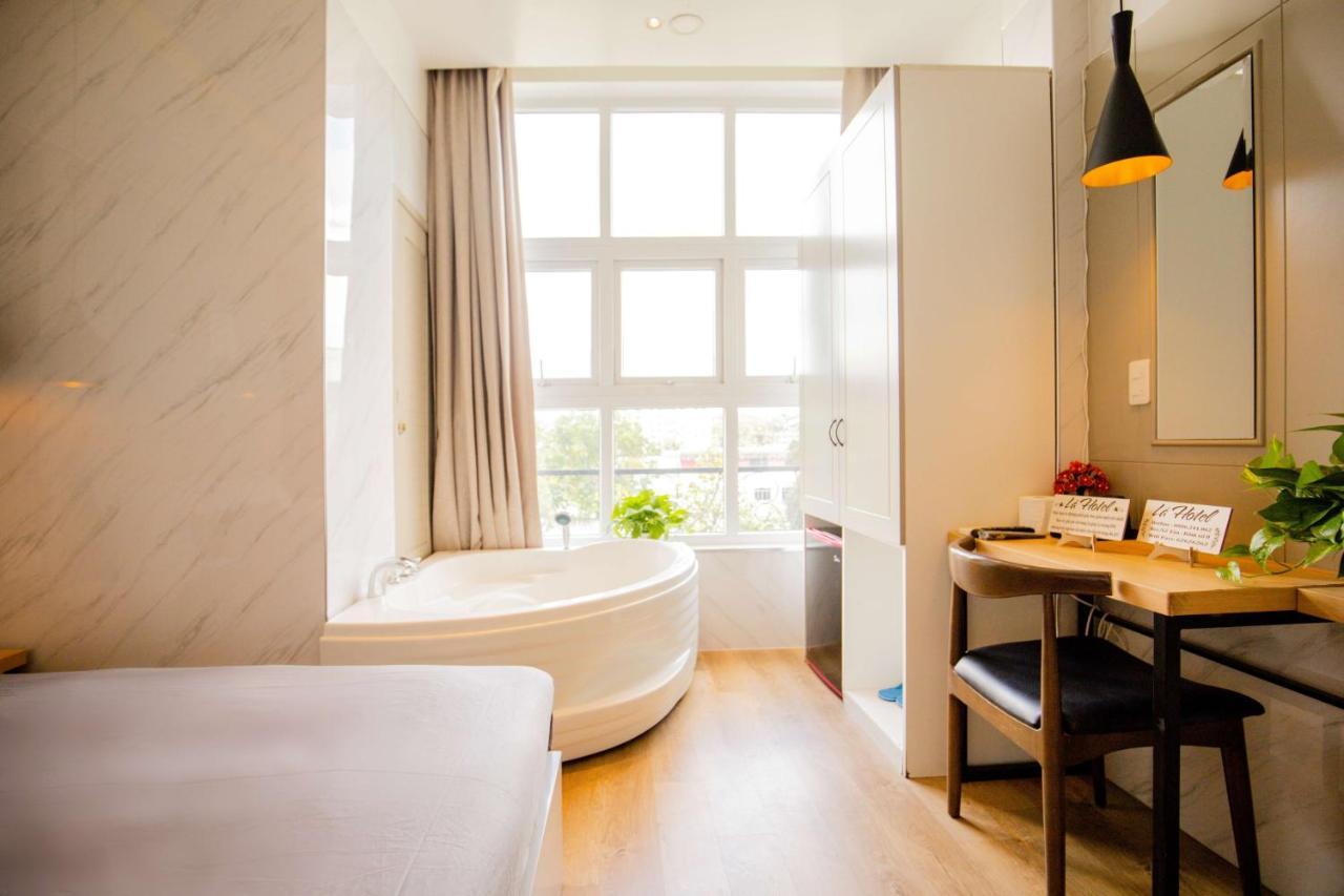 La Hotel Q10 Ho Si Minh-város Kültér fotó